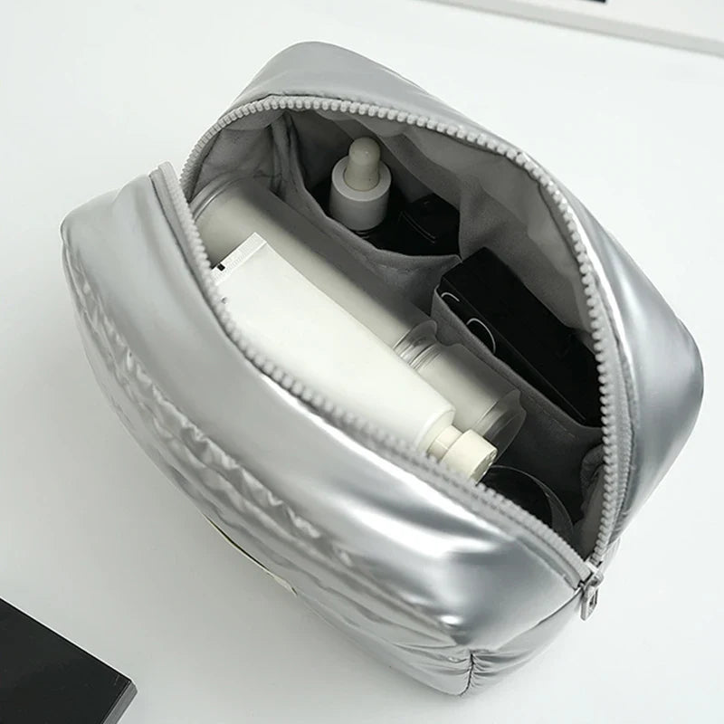 LumaPack SoftCarry Kosmetiktasche Groß | Leicht & Gepolstert | Praktischer Reise Organizer & Waschtasche