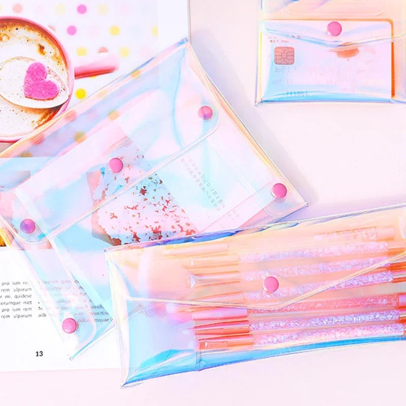 ShineGlow Kosmetiktasche | Holografischer Look | Praktisch & Vielseitig