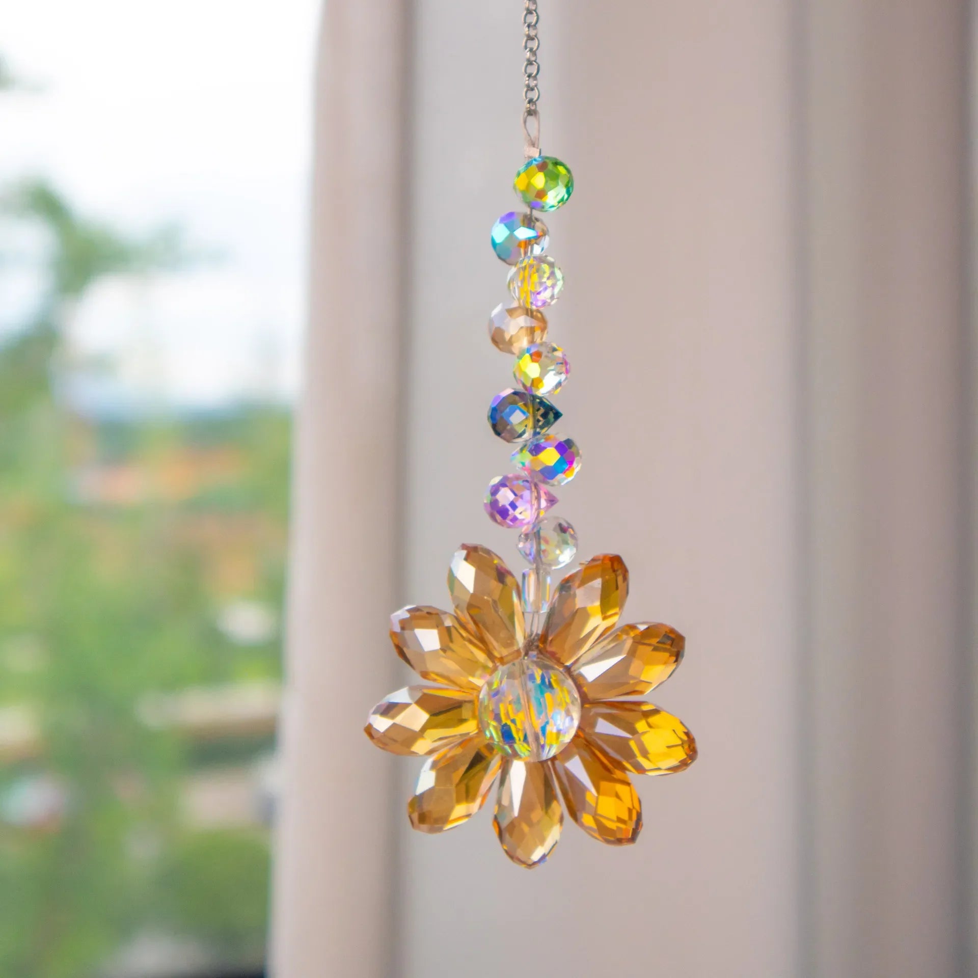 CrystalGlow | Kristall-Suncatcher | Regenbogenfänger | K9 Glas