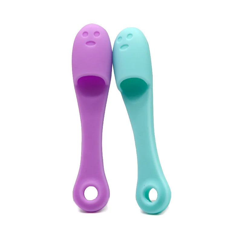 PetiFlex | Fingerbürste für Haustiere | Sanftes Silikon, 3-in-1 Funktion & universelle Passform | Zahnreinigung, Tränenpflege & Fellhygiene
