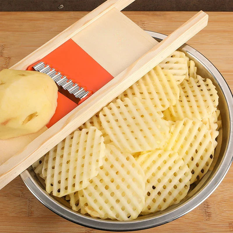 CrissChef Kartoffelschneider | Gitterform & Edelstahl | Kreative Gemüsechips | Holzgriff