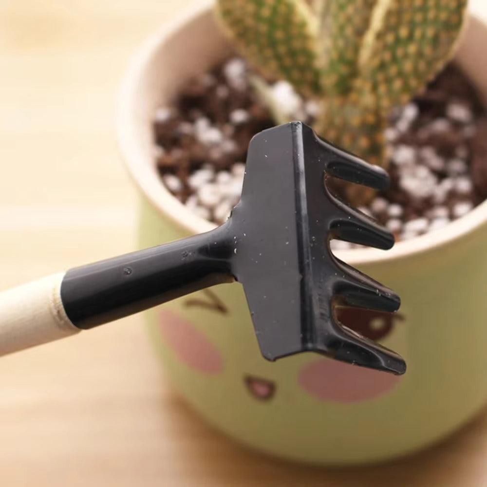 Plantoro Mini-Gartenset | 3-teilig | Holz & Eisen | Für Topfpflanzen & Hochbeete