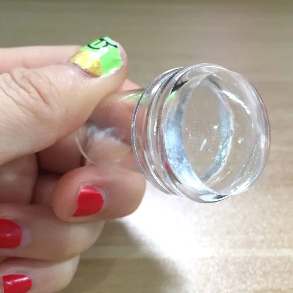 NailArt Pro | Nagelstempel-Set | Für French Designs & Präzise Nail Art | 2,3 cm Silikon-Stempel & Scraper