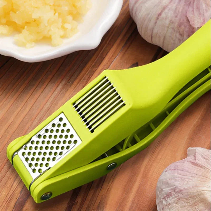 GarliPro | 2-in-1 Knoblauchpresse & Reibe | Edelstahl & Ergonomisch | Für Frische Küche & Volles Aroma
