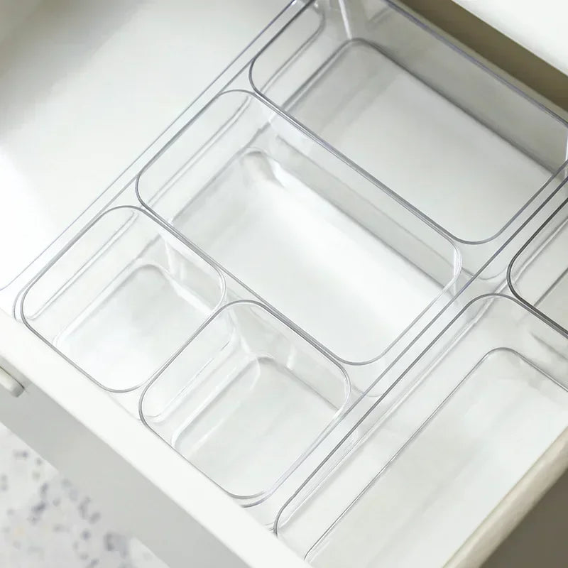 ClearBox | Stapelbare Aufbewahrungsbox | Transparente Kunststoffbox für Schmuck, Make-up & Bürobedarf