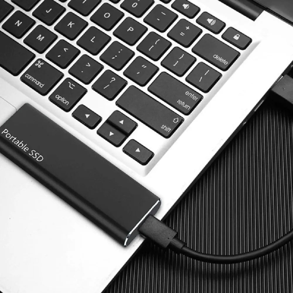 ByteWave | Externe Festplatte 4TB | Ultra-Slim, USB-C, Schnell & Mobil | Arbeit, Studium & Reisen
