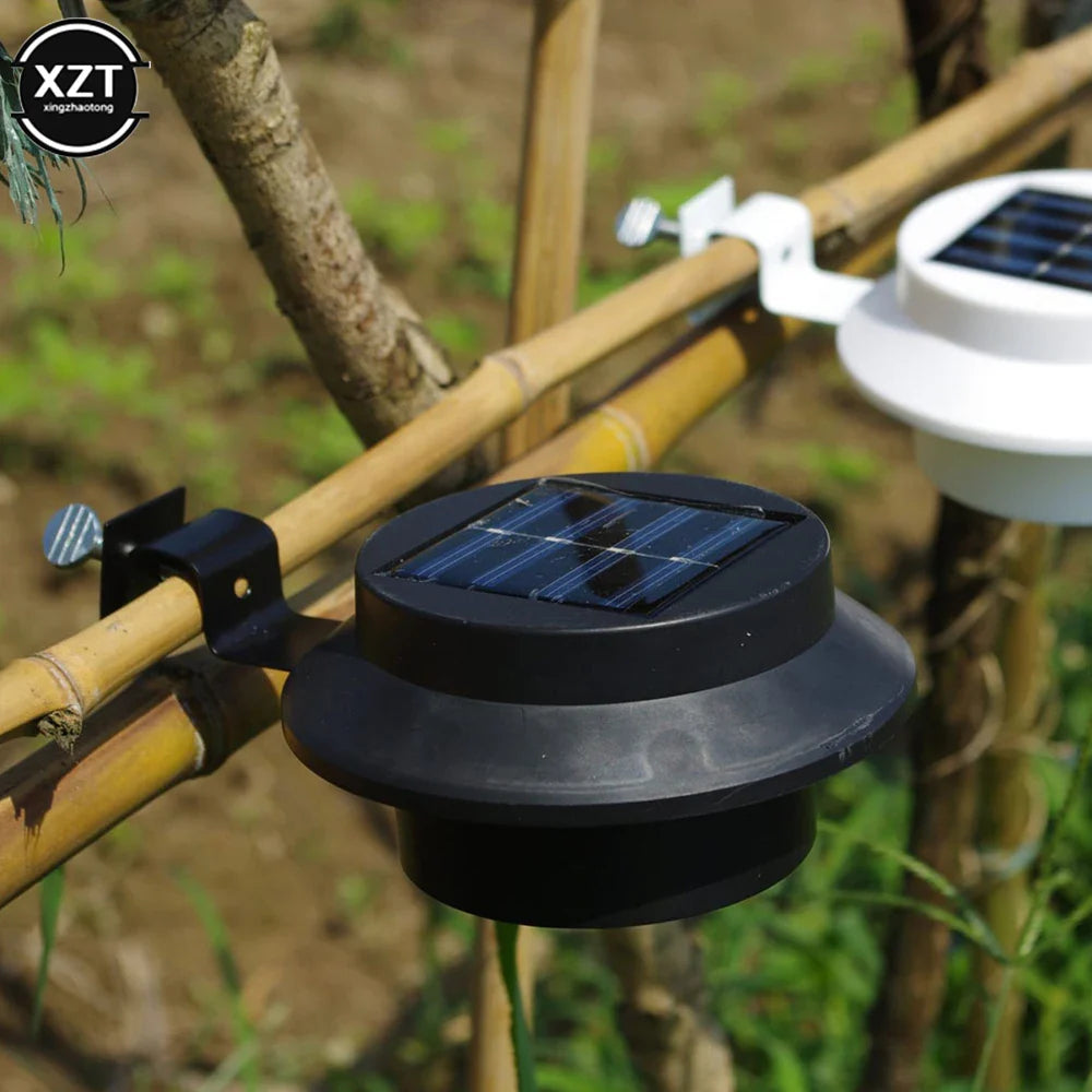 LumiGuard Solarleuchte | Dual-Power Zaun- & Dachrinnenlicht | Mit Dämmerungssensor | Wetterfest & Kabellos