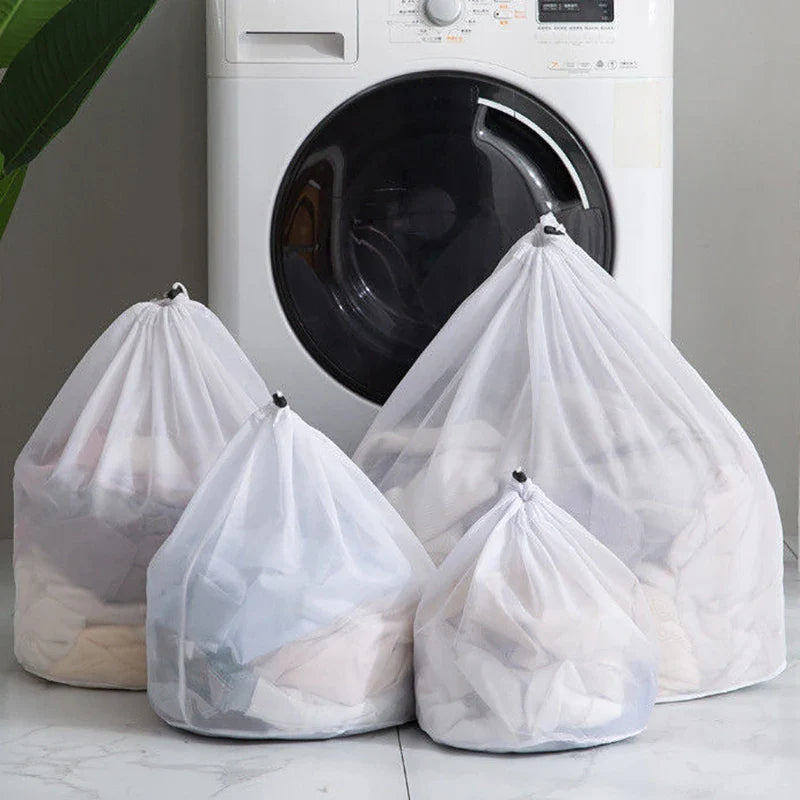 WashGuard | Wäschebeutel Großformat | Atmungsaktives Netz mit Kordelzug | Für BHs, Socken, Unterwäsche & Schuhe