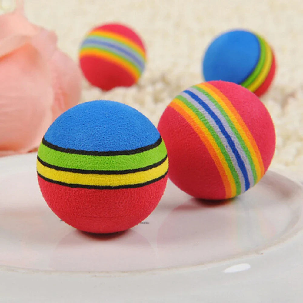 JoyPaws Regenbogen-Spielbälle | Leicht & Sicher | Fördert Bewegung & Sinne | Für Katzen & Kleine Hunde | 6er Set