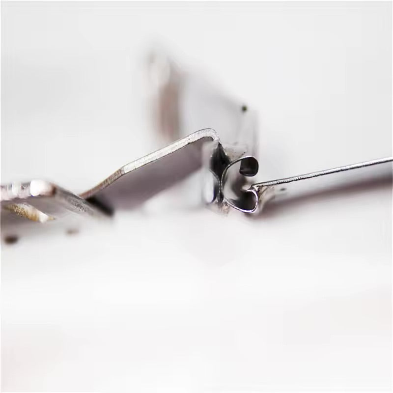 SewRight S750 – Spart Geld & rettet Kleidung mit Profi-Kantenfinish