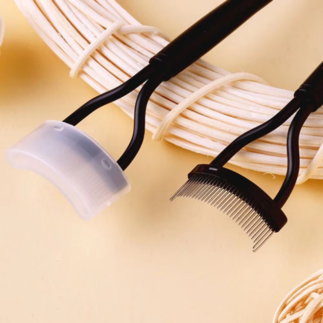 LashPerfection Wimpernkamm & Mascara-Bürstchen | Klümpchenfreie Anwendung | Ergonomisch Gebogen | Mit Schutzkappe