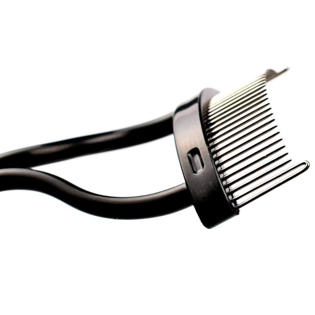 LashPerfection Wimpernkamm & Mascara-Bürstchen | Klümpchenfreie Anwendung | Ergonomisch Gebogen | Mit Schutzkappe