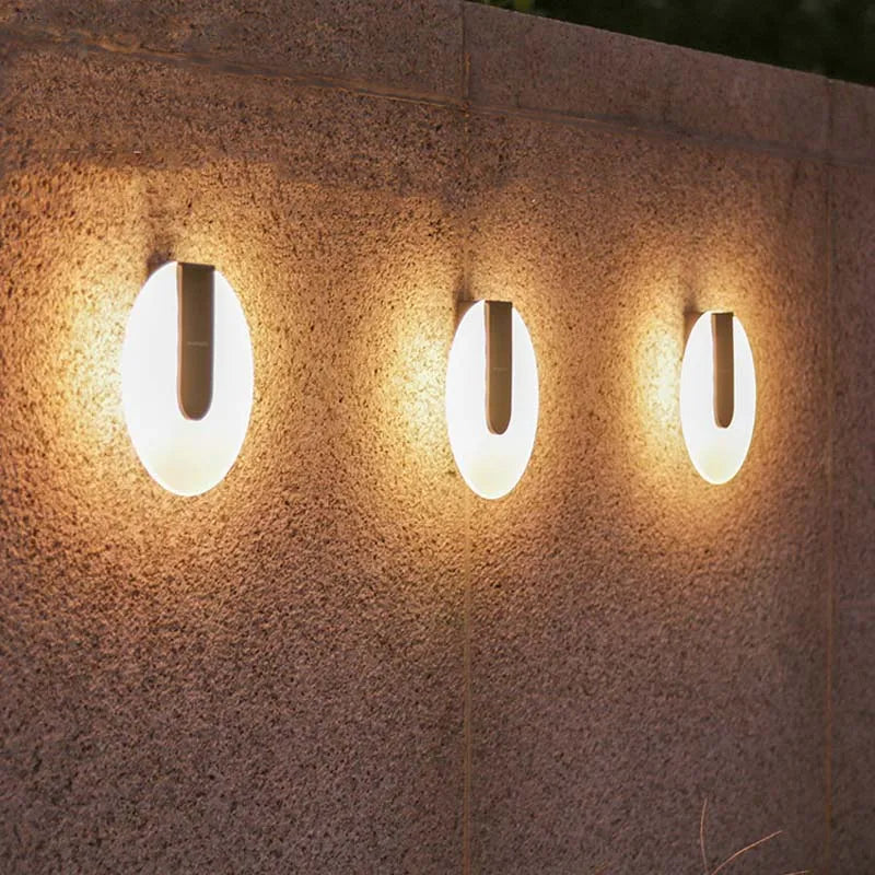 Glanoa Solar Wandlicht | Elegante LED Außenleuchte | Kabellos & Wetterfest