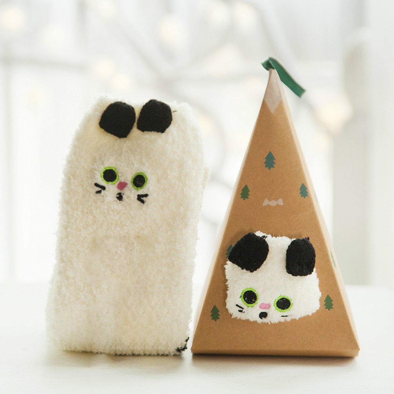 CozyJoy – Kuschelige Weihnachtssocken für warme Herzen