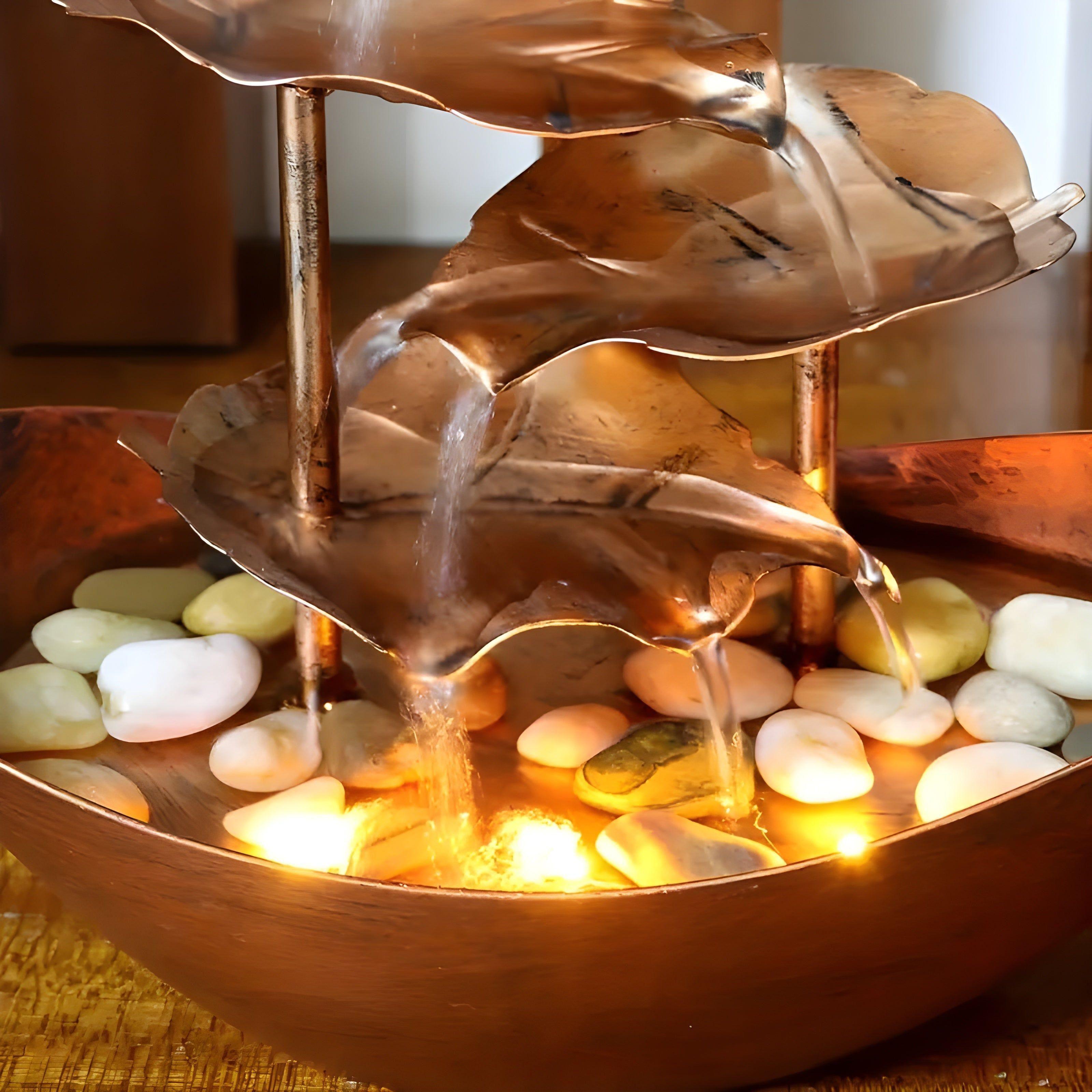 Tranquiluxe Tischbrunnen mit LED-Licht | Vintage-Design | Beruhigender Wasserfluss | USB-Betrieb