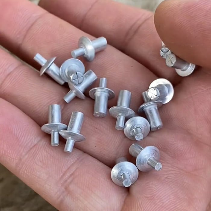 100+100 GRATIS | AlumTight - Aluminiumkernnieten mit rundem Kopf [Letzter Tag Rabatt]