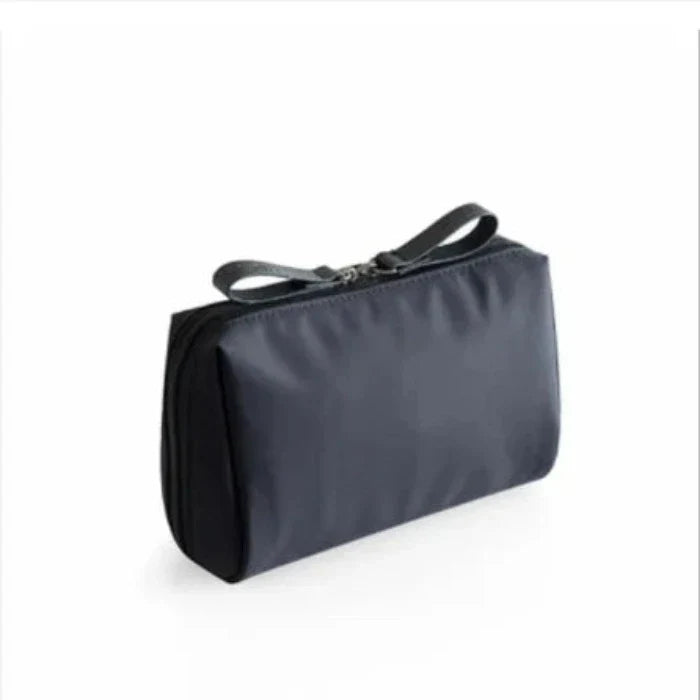 TravelPouch™ – Die perfekte Make-up-Tasche für unterwegs