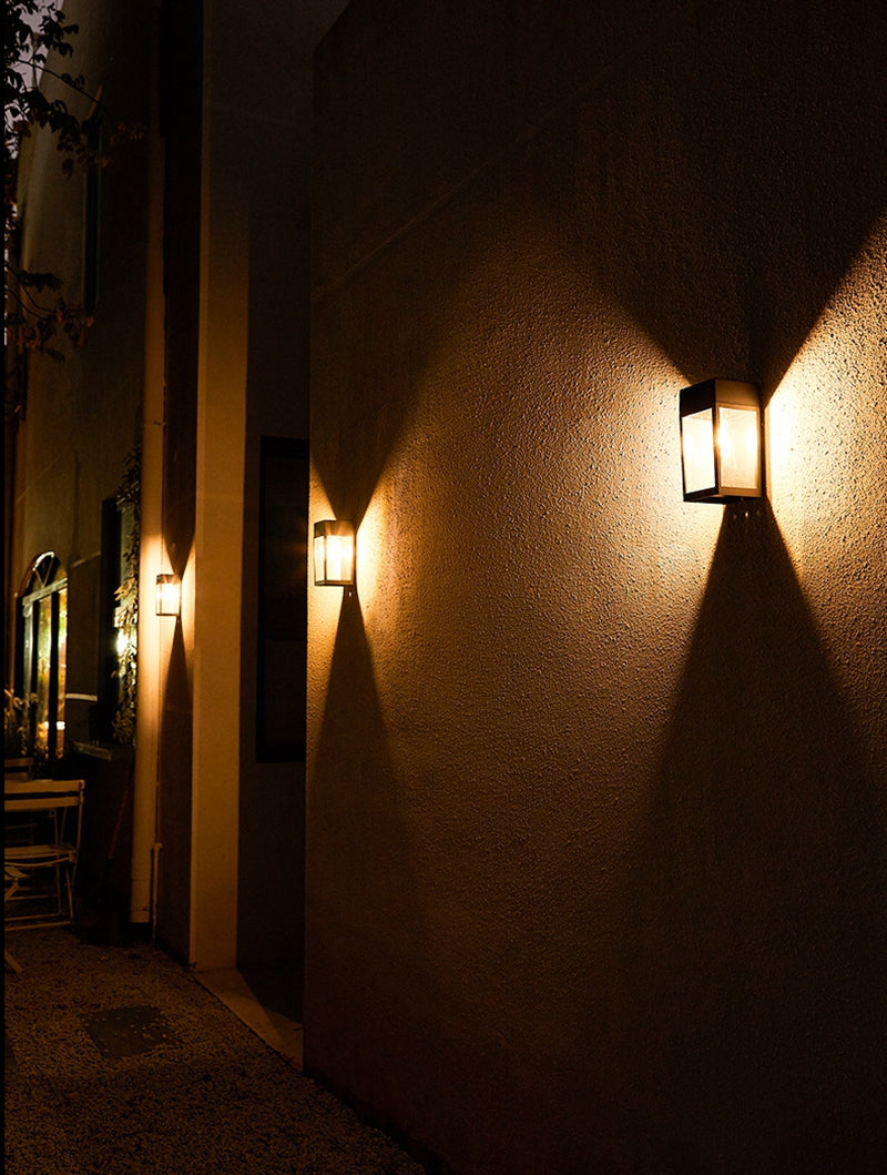 Lumeva Solar Wandleuchte | Elegantes Design mit LED | Automatischer Betrieb | Wetterfest & Energiesparend