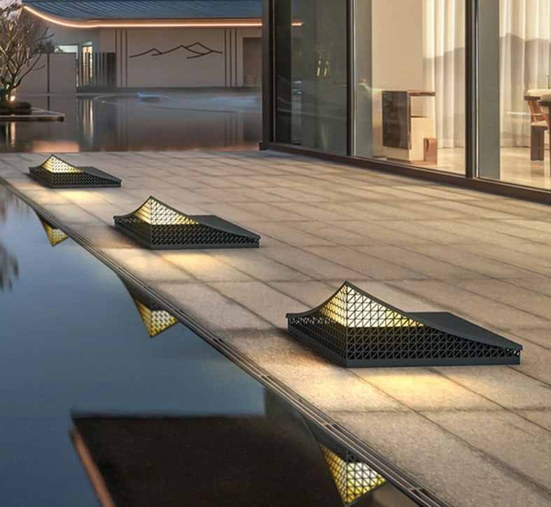 LumiSphere | Solar Wandleuchte mit Sensor | Wetterfest & Energieeffizient | Edelstahl & Aluminium