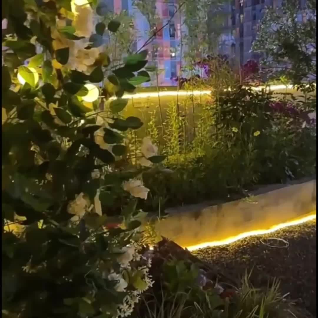 LumaFlex Solar LED-Lichterkette | Flexibel & Formbar | Solarenergie | Fernbedienung