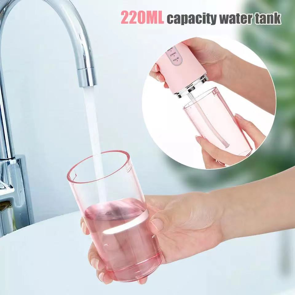 Aquavix CleanJet | Munddusche | Tragbar | 3 Modi | 4 Düsen | 220 ml Tank