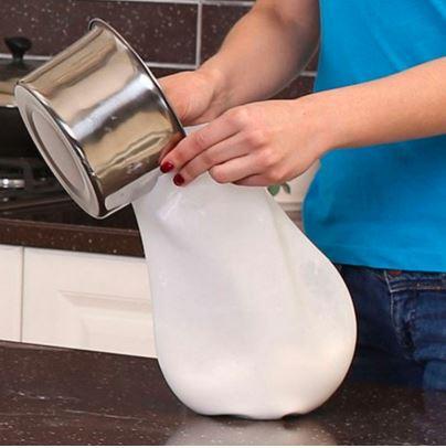 CleanBake – Teig kneten ohne Schmutz!