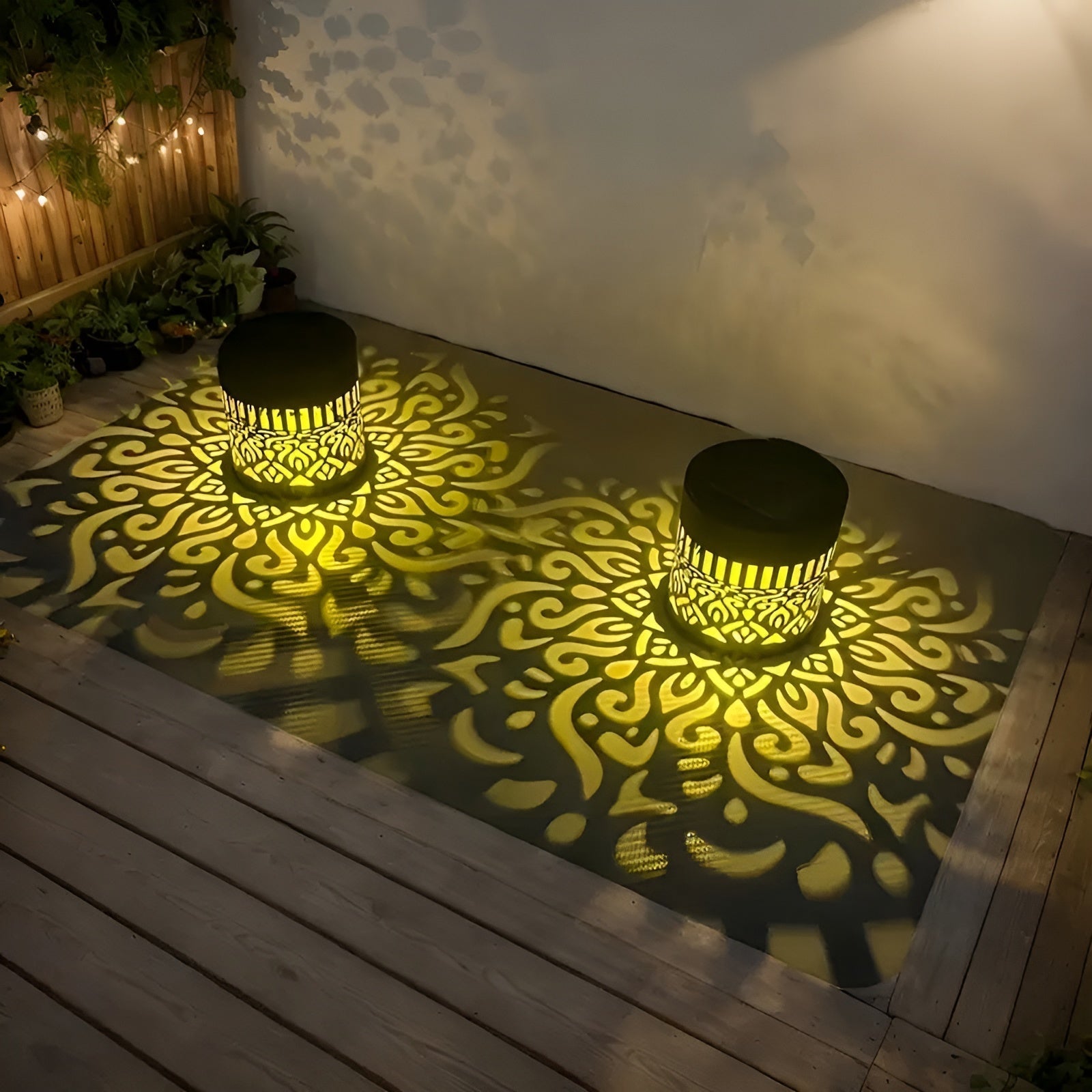 SolaraBeam | Solarbetriebene Wandleuchte | Automatischer Dämmerungssensor | IP65 Wasserdicht