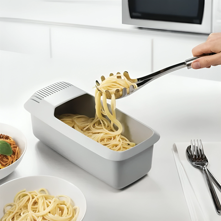 50% RABATT | EasyPasta - Hitzebeständiges Mikrowellen-Nudelsieb [Letzter Tag Rabatt]