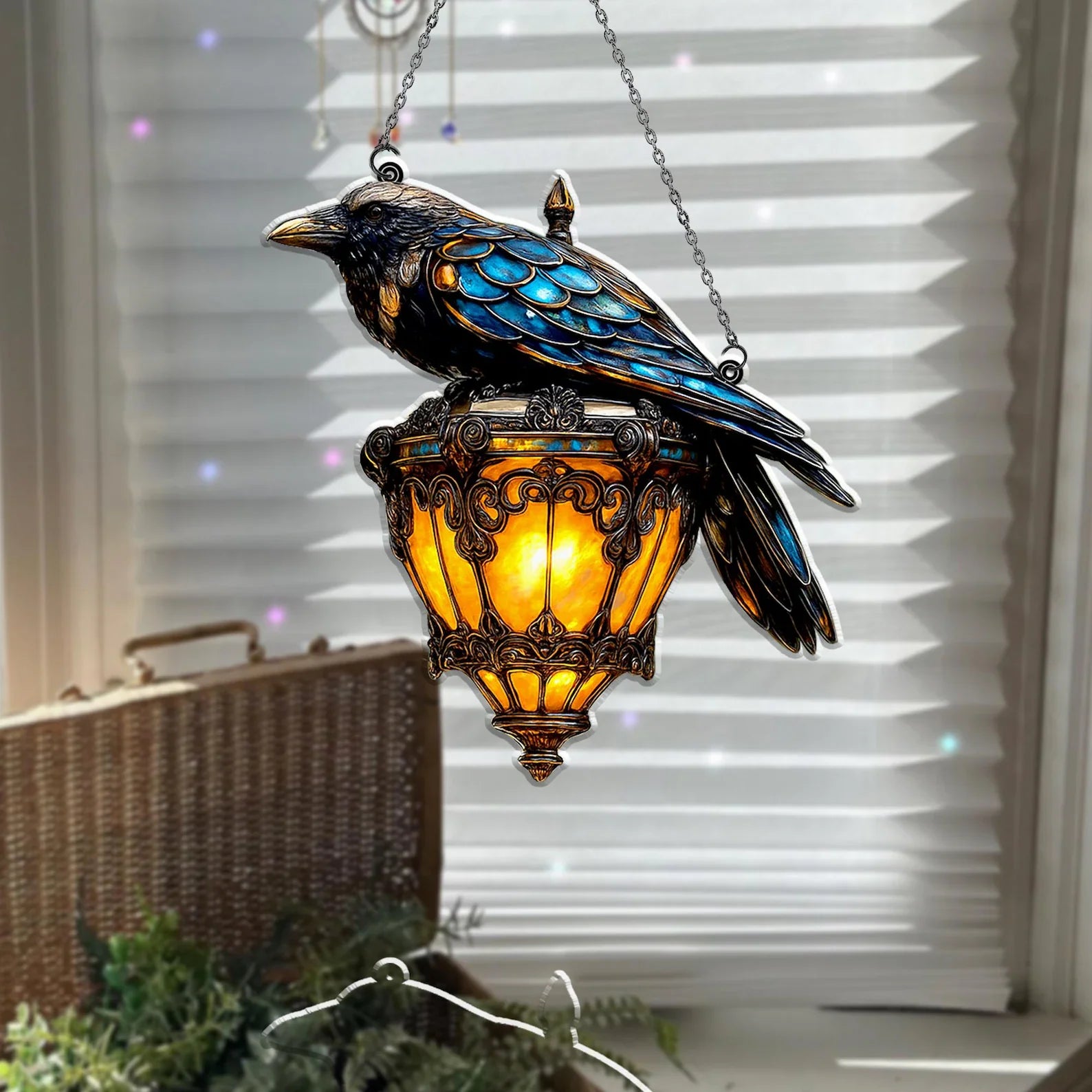 ShadowRaven – Magisches Licht voller Mystik!