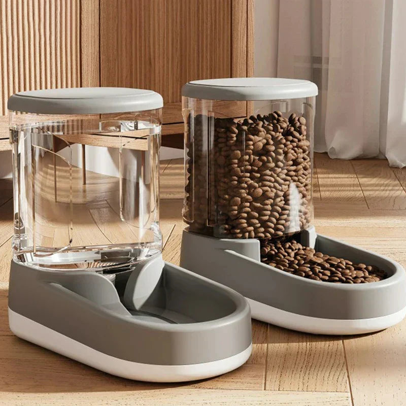 PetMate FeedPro | Futterspender für Haustiere | Planbare Fütterung | BPA-frei