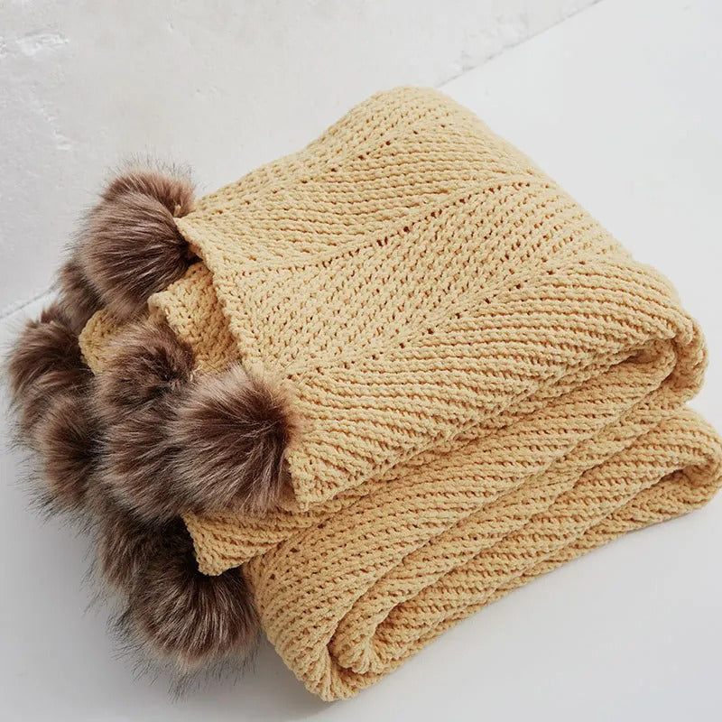 CozyPom – Stilvolles Kuschelvergnügen für Ihr Zuhause!