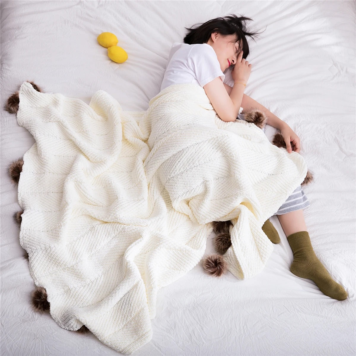 CozyPom – Stilvolles Kuschelvergnügen für Ihr Zuhause!
