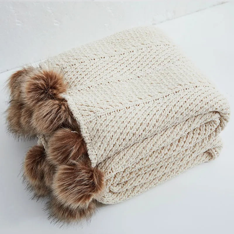 CozyPom – Stilvolles Kuschelvergnügen für Ihr Zuhause!
