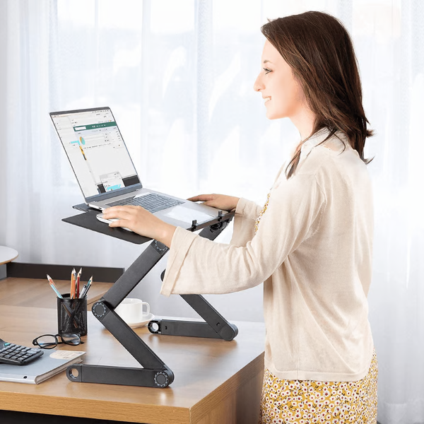 FlexDesk 360 | Verstellbarer Laptopständer | Ergonomisches Arbeiten | Aluminium & Belüftung