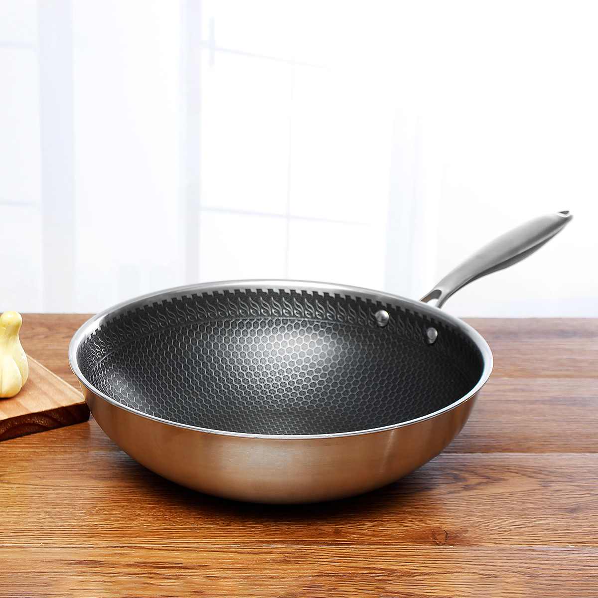 ChefLuxe | Edelstahl-Antihaft-Bratpfanne | Wabenstruktur | Ergonomischer Griff