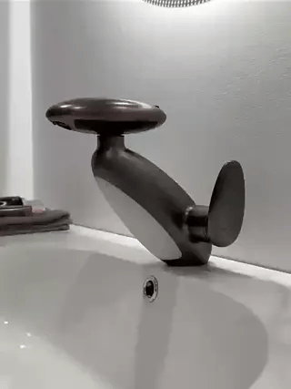 TechSplash – Luxus, Funktion & Atmosphäre in einem Wasserhahn