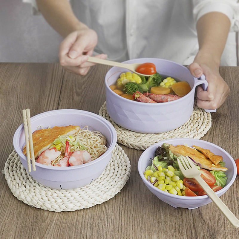 QuickNoodle Bowl – Heiße Mahlzeiten in Minuten!