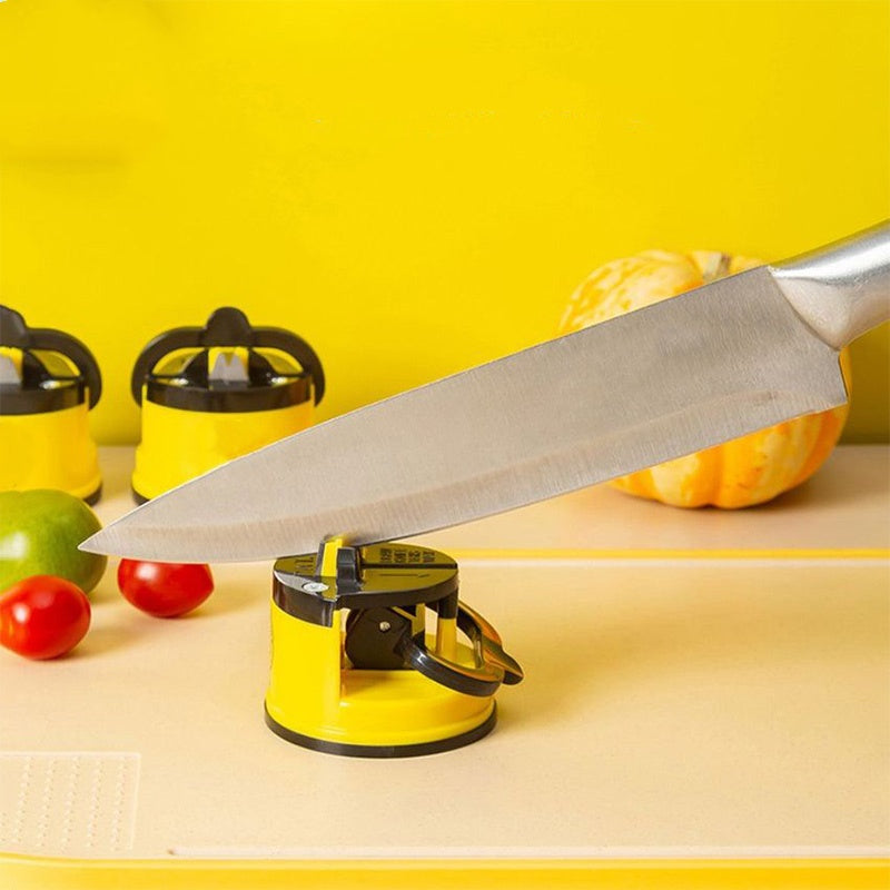 1+1 GRATIS | SharpMate – Mini Messerschärfer mit Saugnapf!