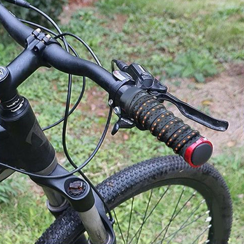 2+2 GRATIS | MotoGrip – Fester Halt, maximaler Komfort auf jeder Fahrt