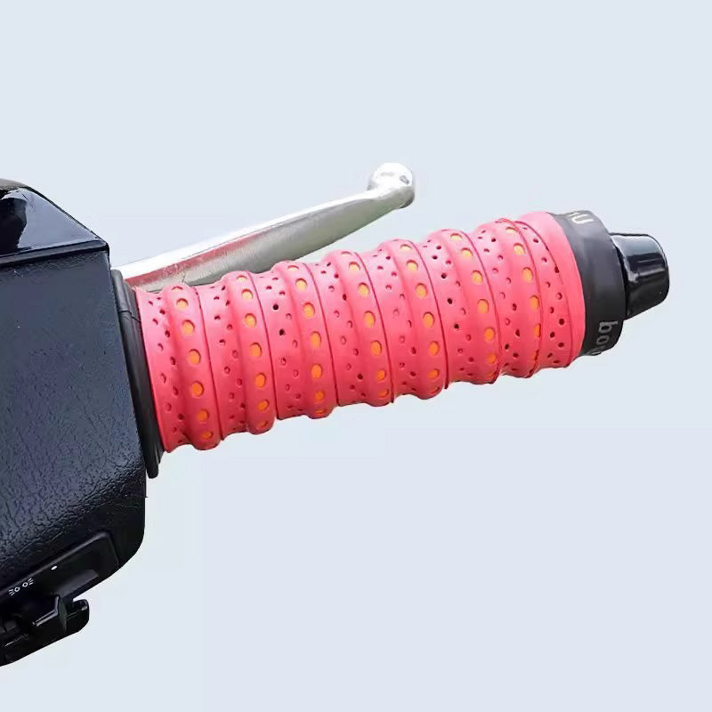 2+2 GRATIS | MotoGrip – Fester Halt, maximaler Komfort auf jeder Fahrt