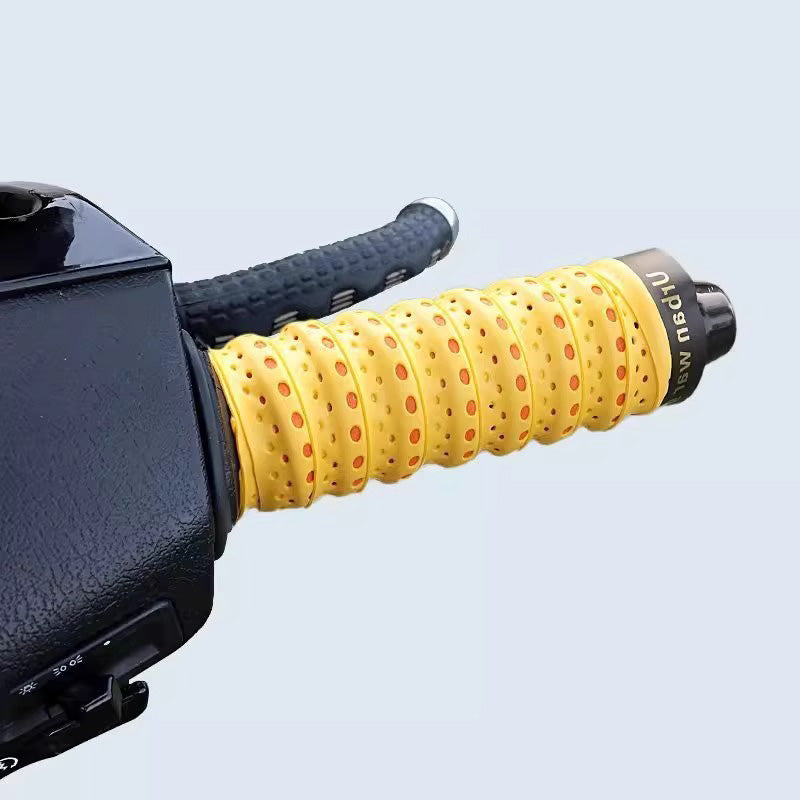 2+2 GRATIS | MotoGrip – Fester Halt, maximaler Komfort auf jeder Fahrt