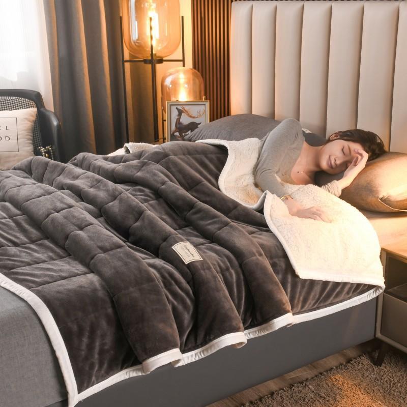 50% RABATT | WoolCuddle – Plüschdecke aus Wolle für Ultimativen Komfort [Letzter Tag Rabatt]
