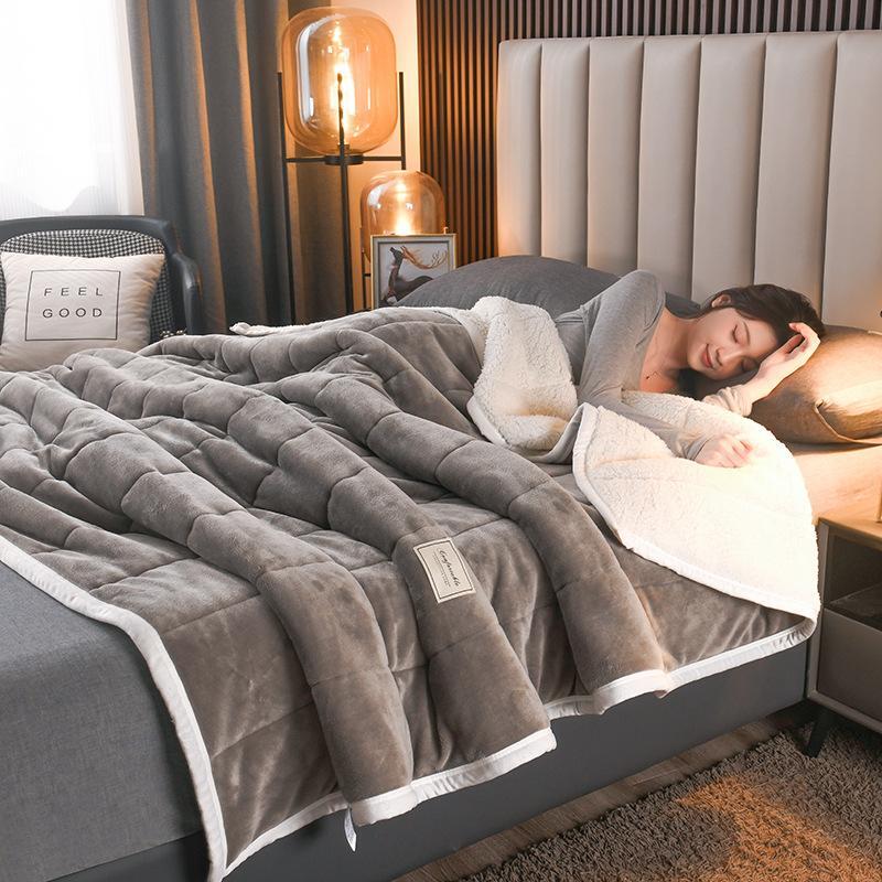 50% RABATT | WoolCuddle – Plüschdecke aus Wolle für Ultimativen Komfort [Letzter Tag Rabatt]