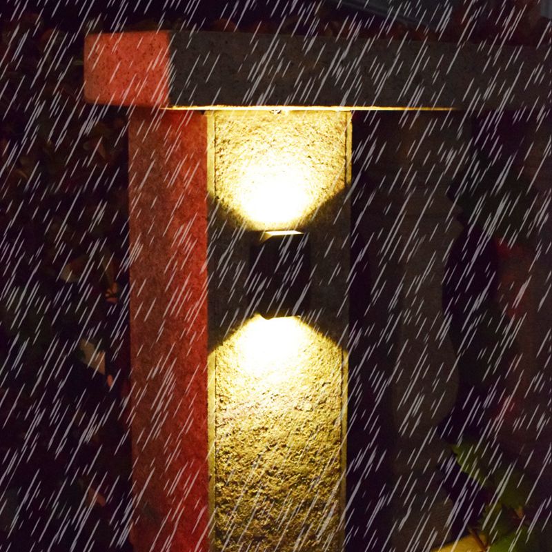 LumaGlow Solar Wandleuchte | Eleganter Sterneneffekt | Automatischer Betrieb | Energieeffizient