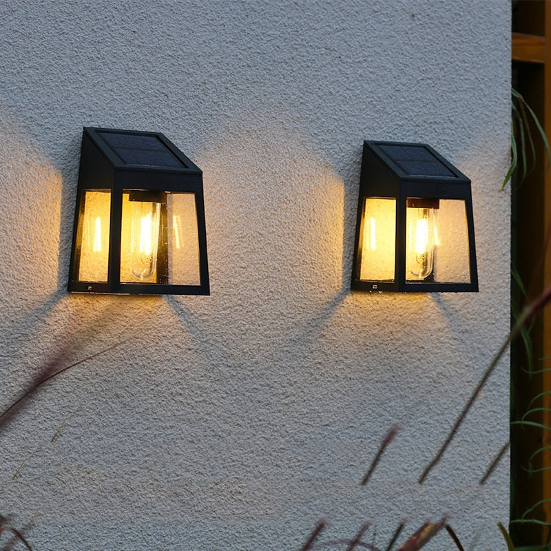 LumaSol | Solar Außenwandleuchte LED | Automatischer Sensor | Wetterfest & Energiesparend | Warmweiß