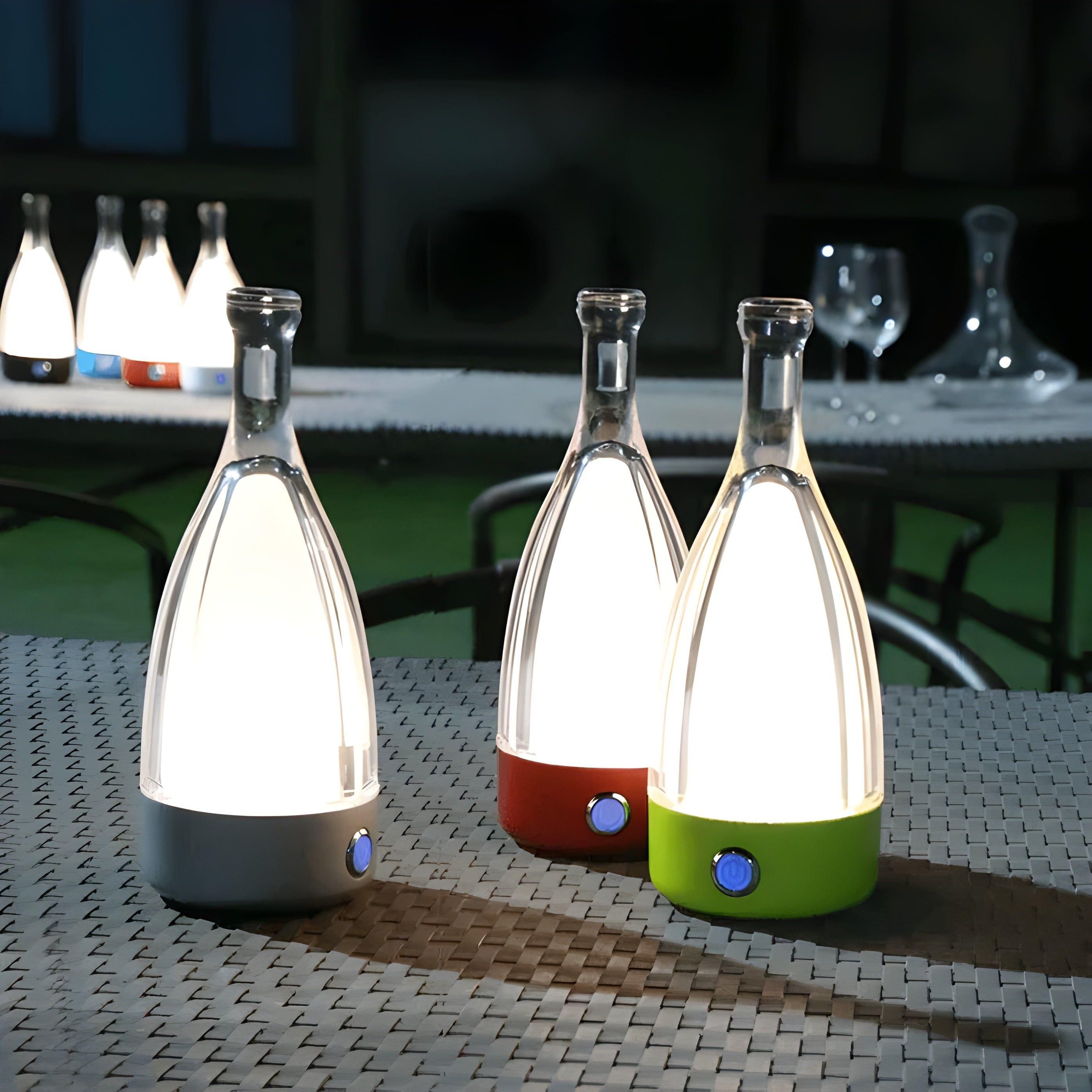 Lumora LED Tischlampe | Weinflaschen-Design | Warmweißes Licht | Wiederaufladbar & Kabellos