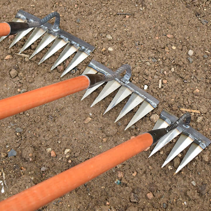 50% Rabatt | GardenRake - Unkrautharke Werkzeug  [Letzter Tag Rabatt]