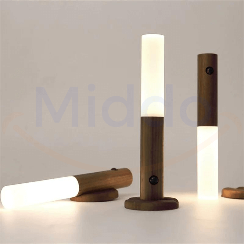 SensorLight - Kabellose Wandleuchte aus Holz