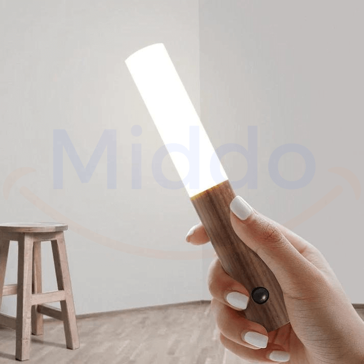 SensorLight - Kabellose Wandleuchte aus Holz